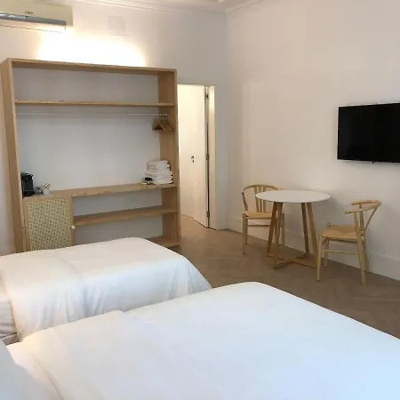 Hotell The Mo House 2*