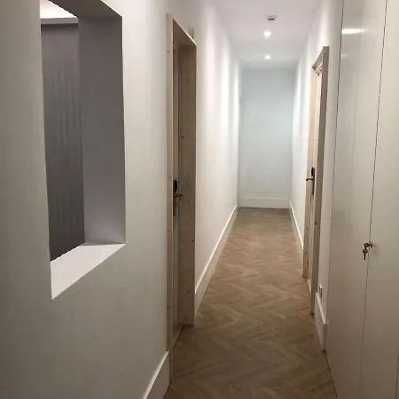 The Mo House 2* 巴塞罗那