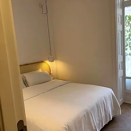 The Mo House Hotel